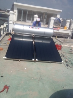 Máy nước nóng năng lượng mặt trời Sanluca  SAF